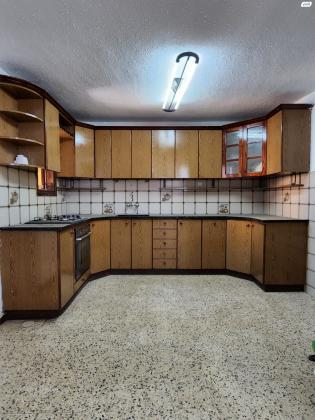 יהודה שטיין 19 (נווה מאיר;בן גוריון;נווה יהונתן;יפה נוף)