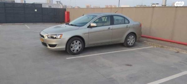 מיצובישי לנסר הדור החדש Invite אוט' 1.5 (109 כ''ס) בנזין 2011 למכירה בחדרה