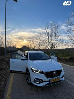 אם. ג'י. / MG EHS PHEV Net-Up אוט' הייבריד 1.5 (258 כ"ס) היברידי חשמל / בנזין 2022 למכירה בטבריה