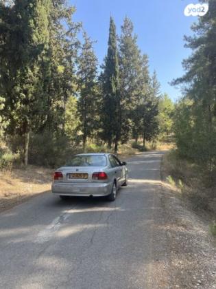 הונדה סיוויק (עד 2006) SR אוט' 1.6 (125 כ''ס) בנזין 1999 למכירה בירושלים