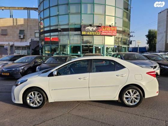 טויוטה קורולה GLI-FL אוט' 1.6 (132 כ''ס) [2013-2016] בנזין 2014 למכירה ברמלה