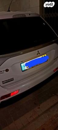 מיצובישי אאוטלנדר Instyle אוט' 7 מק' 2.0 (150 כ"ס) בנזין 2015 למכירה ברחובות