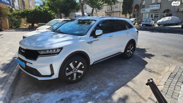 קיה סורנטו Urban אוט' 7 מק' 2.5 (180 כ"ס) בנזין 2021 למכירה בקרית ביאליק