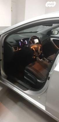 יונדאי i30 Inspire סטיישן אוט' 1.6 (135 כ"ס) בנזין 2015 למכירה בנתניה