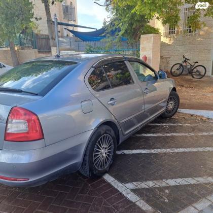 סקודה אוקטביה Ambition אוט' 1.4 (122 כ"ס) בנזין 2013 למכירה במעלה אדומים