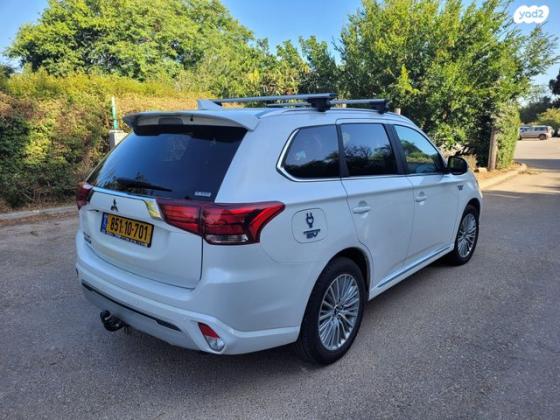 מיצובישי אאוטלנדר PHEV 4X4 Supreme הייבריד אוט' 5 מק' 2.4 (135 כ''ס) היברידי חשמל / בנזין 2020 למכירה ברעננה