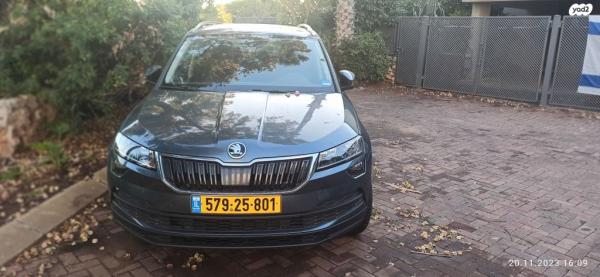 סקודה קארוק Style אוט' דיזל 1.6 (115 כ''ס) דיזל 2018 למכירה ברעננה