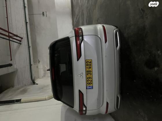 מיצובישי אאוטלנדר 4X4 Luxury TTH אוט' 7 מק' 2.5 (181 כ"ס) בנזין 2021 למכירה ברמת השרון