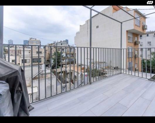 ביאליק 5 (פרדס כץ ויסודות)