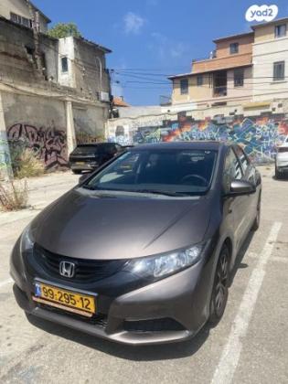 הונדה סיוויק האצ'בק החדשה Comfort אוט' 1.8 (142 כ''ס) בנזין 2013 למכירה בבת ים