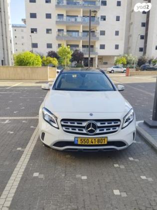 מרצדס GLA GLA200 Style FL אוט' 1.6 (156 כ"ס) בנזין 2018 למכירה ברעננה