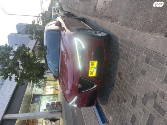 אלפא רומיאו סטלויו 4X4 First Edition SR אוט' 2.0 (280 כ''ס) בנזין 2018 למכירה בחריש