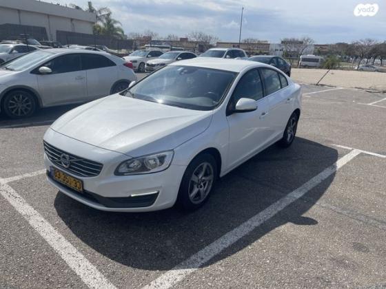 וולוו S60 T5 Kinetic אוט' 2.0 (245 כ''ס) בנזין 2015 למכירה בפרדס חנה כרכור