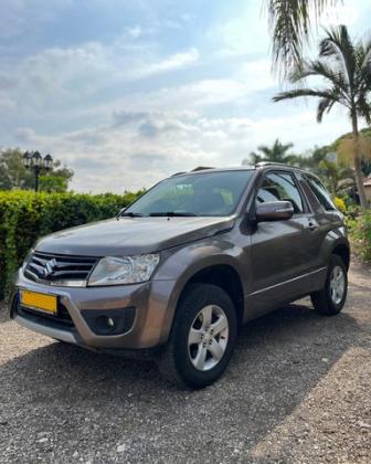 סוזוקי גרנד ויטרה 4X4 JLX-E אוט' 3 דל' 2.4 (166 כ''ס) בנזין 2013 למכירה בניר משה