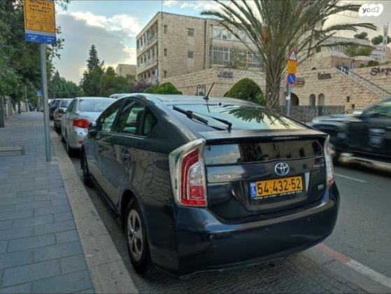 טויוטה פריוס GLI הייבריד אוט' 1.8 (99 כ"ס) בנזין 2013 למכירה בירושלים