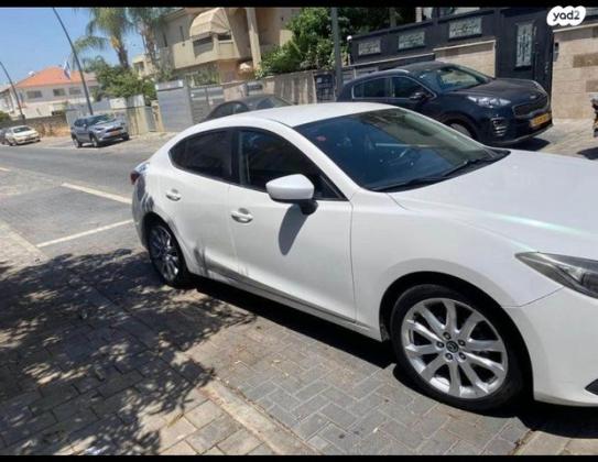 מאזדה i Active סדאן אוט' 1.5 (120 כ''ס) בנזין 2015 למכירה בתל אביב יפו