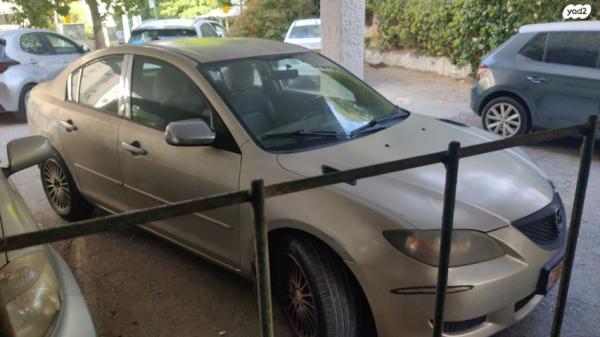 מאזדה i Active סדאן אוט' 1.6 (105 כ''ס) בנזין 2007 למכירה ביבנה