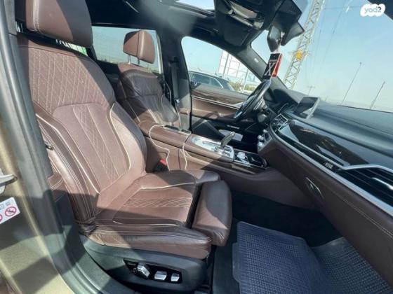 ב.מ.וו סדרה 7 740LE IPer Luxury הייבריד אוט' 2.0 (326 כ''ס) היברידי חשמל / בנזין 2018 למכירה בחיפה