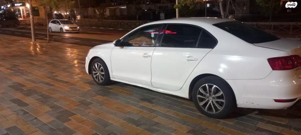 פולקסווגן ג'טה Trendline אוט' 1.2 (105 כ"ס) בנזין 2012 למכירה בירושלים