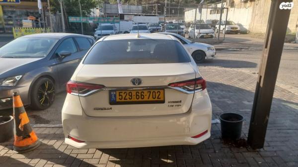 טויוטה קורולה הייבריד Limited סדאן אוט' 1.8 (98 כ''ס) בנזין 2021 למכירה בעפולה