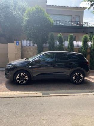 אופל גרנדלנד X Innovation אוט' 1.2 (130 כ''ס) בנזין 2020 למכירה בהרצליה