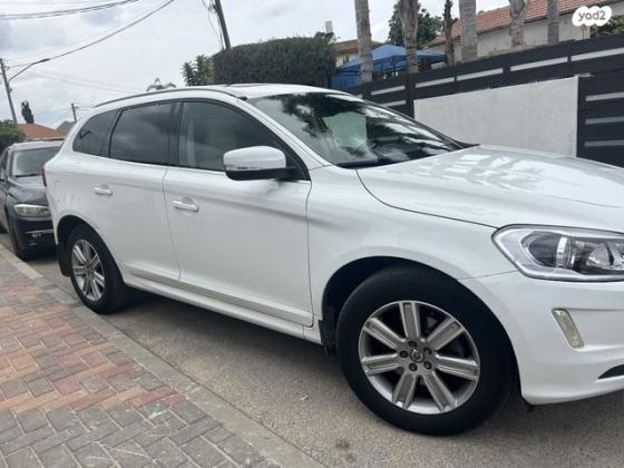 וולוו XC60 4X4 D4 Kinetic סטיישן אוט' דיזל 2.4 (190 כ''ס) דיזל 2016 למכירה בגן יבנה