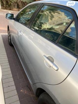 טויוטה קורולה GLI רובוטית 1.6 (124 כ"ס) בנזין 2008 למכירה באור יהודה