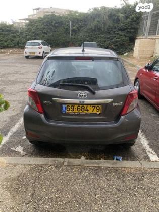 טויוטה יאריס Sol אוט' 1.3 (99 כ"ס) בנזין 2012 למכירה בצור הדסה