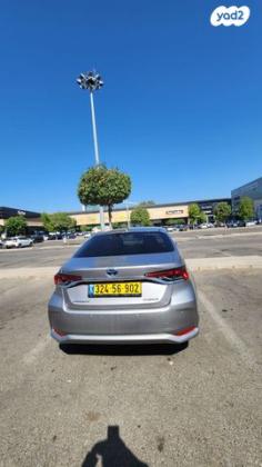 טויוטה קורולה הייבריד Sense סדאן אוט' 1.8 (98 כ''ס) בנזין 2020 למכירה בג'לג'וליה