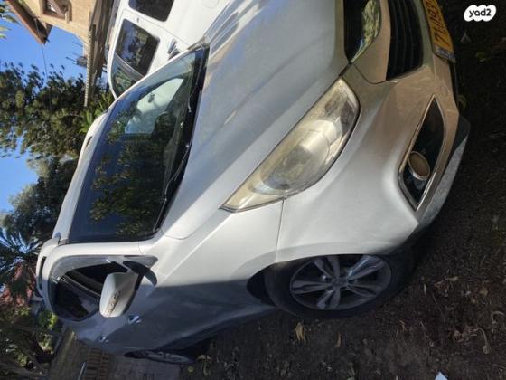 יונדאי iX35 4X4 Inspire אוט' 2.4 (174 כ''ס) בנזין 2012 למכירה בצפריה