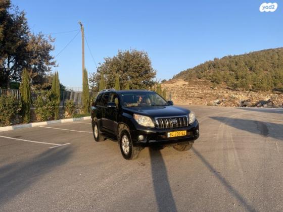 טויוטה לנד קרוזר ארוך 4X4 Select AC אוט' דיזל 7 מק' 3.0 (190 כ''ס) דיזל 2013 למכירה ברומאנה