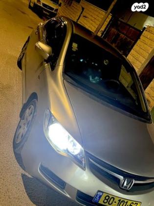 הונדה סיוויק סדאן החדשה LS אוט' 1.8 (140 כ''ס) בנזין 2008 למכירה ברהט