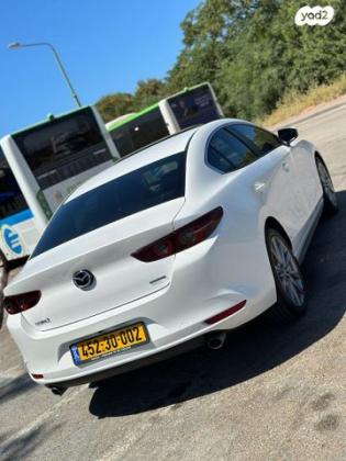 מאזדה i Spirit סדאן אוט' 2.0 (165 כ''ס) בנזין 2021 למכירה בגן יבנה