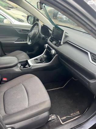 טויוטה RAV4 הייבריד E-volve הייבריד אוט' 2.5 (178 כ''ס) בנזין 2020 למכירה בראשון לציון