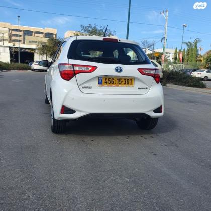 טויוטה יאריס הייבריד Eco אוט' 1.5 (73 כ''ס) בנזין 2018 למכירה בנתניה