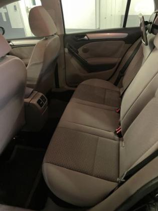 פולקסווגן גולף Trendline אוט' 5 דל' 1.6 (102 כ''ס) בנזין 2010 למכירה בתל אביב יפו