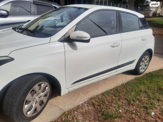 יונדאי i20 Inspire אוט' 1.4 (100 כ''ס) [2015 ואילך] בנזין 2016 למכירה בבית שמש