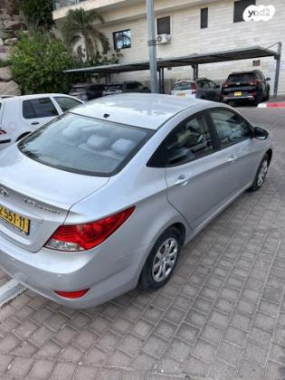 יונדאי i25 Inspire אוט' 1.4 (100 כ''ס) בנזין 2013 למכירה באילת