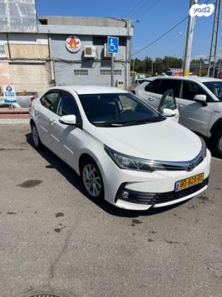 טויוטה קורולה GLI אוט' 1.6 (132 כ''ס) [2016 ואילך] בנזין 2016 למכירה בחיפה