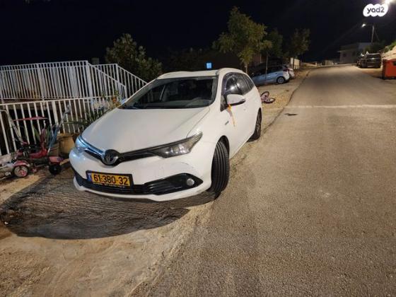 טויוטה אוריס הייבריד TS סטיישן הייבריד אוט' 1.8 (99 כ"ס) בנזין 2015 למכירה בענב