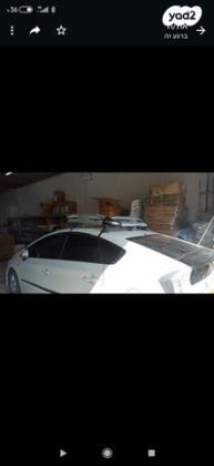 טויוטה פריוס GLI הייבריד אוט' 1.8 (99 כ"ס) בנזין 2010 למכירה בפרדס חנה כרכור