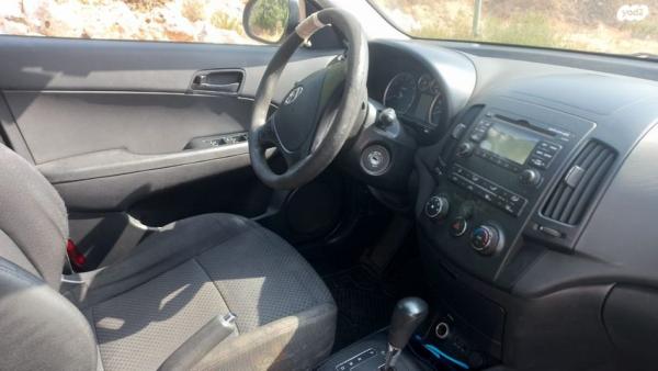 יונדאי i30CW Inspire סטיישן אוט' 1.6 (126 כ''ס) בנזין 2011 למכירה ברשפים