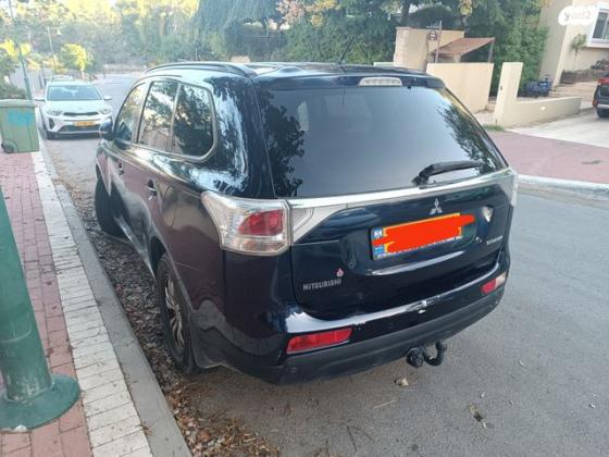 מיצובישי אאוטלנדר Instyle אוט' 7 מק' 2.0 (150 כ"ס) בנזין 2013 למכירה בבית שמש