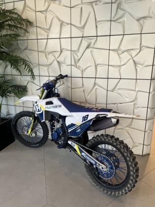 הוסקוורנה FE350 (2020)