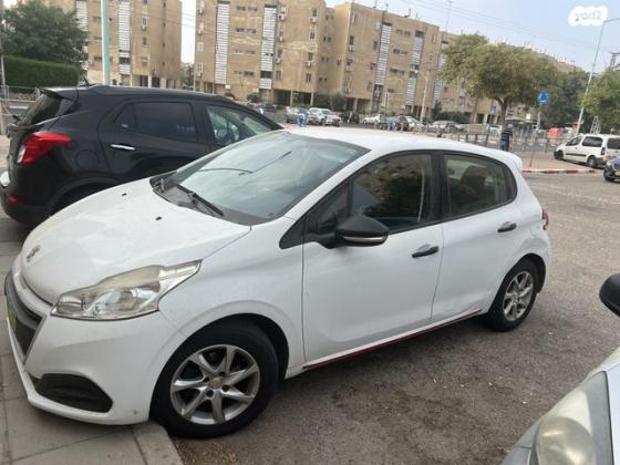 פיג'ו 208 Access אוט' 1.2 (110 כ"ס) בנזין 2017 למכירה בבאר שבע