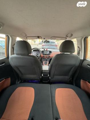 יונדאי i10 Inspire אוט' 1.0 (66 כ"ס) בנזין 2016 למכירה במעלה אדומים