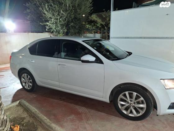 סקודה אוקטביה Ambition אוט' 1.5 (150 כ''ס) בנזין 2020 למכירה בבאר שבע