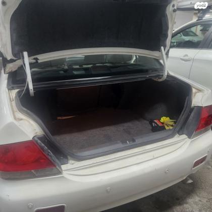 מיצובישי לנסר קלאסיק Executive אוט' 1.6 (98 כ''ס) בנזין 2008 למכירה בקרית גת