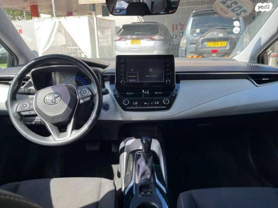 טויוטה קורולה הייבריד Excite Sky אוט' 1.8 (98 כ''ס) בנזין 2021 למכירה בבת ים