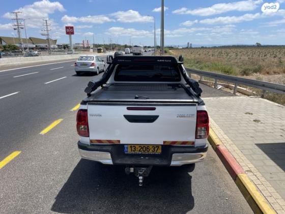 טויוטה היילקס 4X4 4X4 Active דאבל קבינה ידני דיזל 2.4 (150 כ''ס) דיזל 2016 למכירה בשעל
